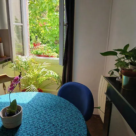 Rez De Jardin * Dijon