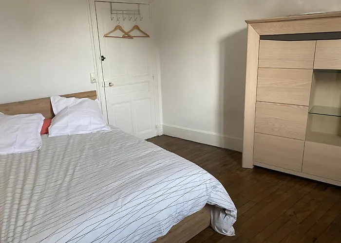 Rez De Jardin * Dijon